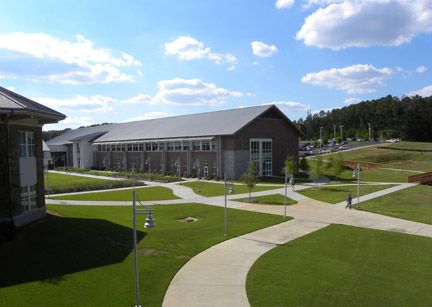 Cartersville Building. Photo by Tatiana Smithson.