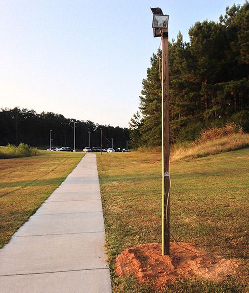 New lighting on the Cartersville campus helps students to feel safer while walking to their cars at night. Photo taken by Tatiana Smithson.