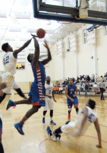 Kentavious Clowers goes to score. Photo by Karlee Helms.