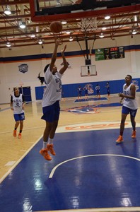 Fataar practices her jump shot in preparation for the new season. Photo by Karlee Helms.