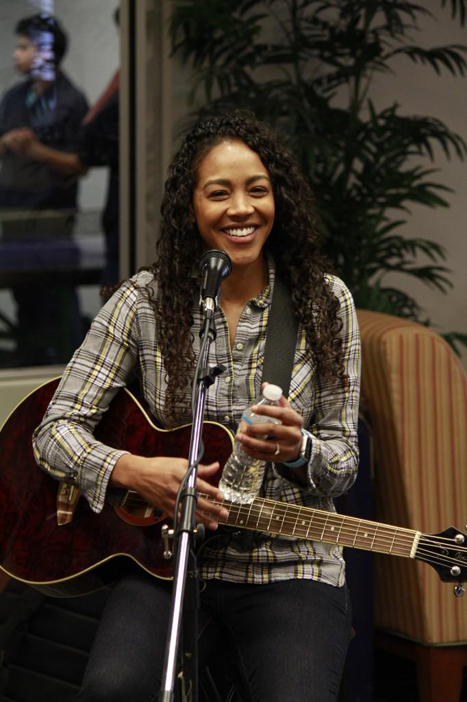 Lakin takes a break during her Feb. 1 performance at the Floyd campus. Photo by Shannon Francis  