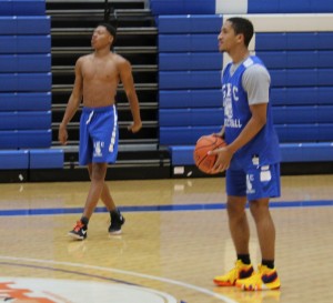 Jalen Knight and Dominic Ham mens basketball