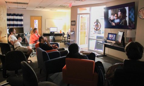 Division Chair of Film and Theater, Seth Ingram, held a viewing of “You’re Killing Me” with the film students on April 19 in the Floyd campus MIC as part of the Spring Fling.